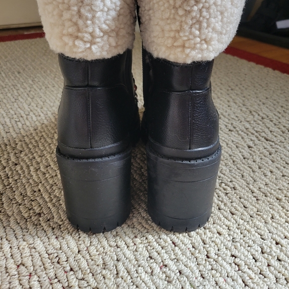 Universal Thread boots - Picture 4 of 8